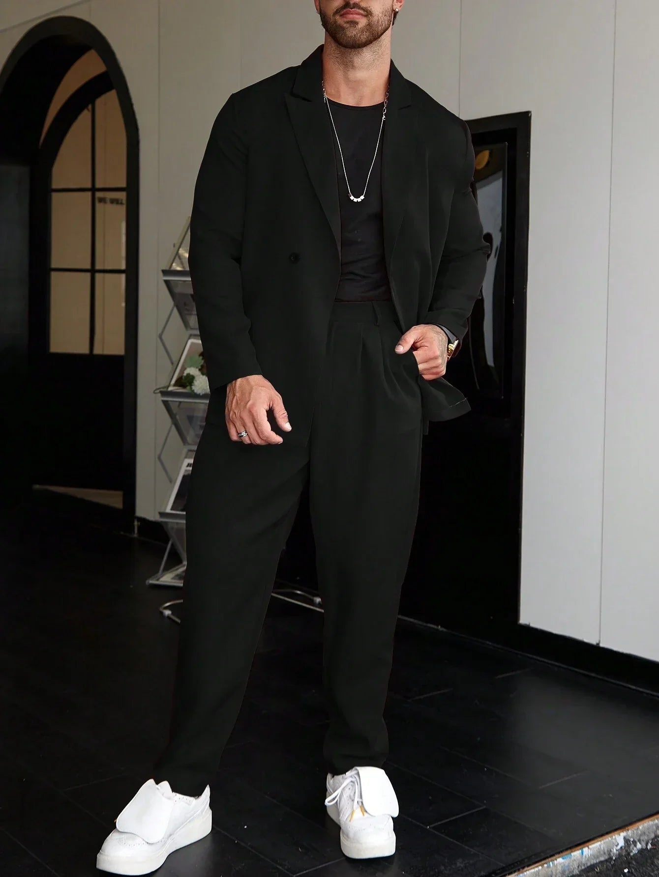 Old Money Casual One-Color Men’s Suit
