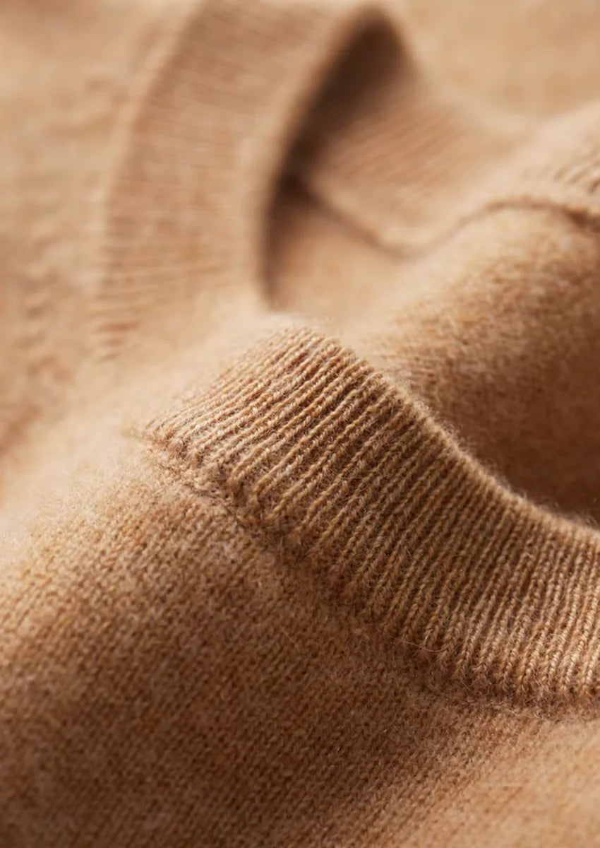 100% CASHMERE CLASSIC CREWNECK T-SHIRT